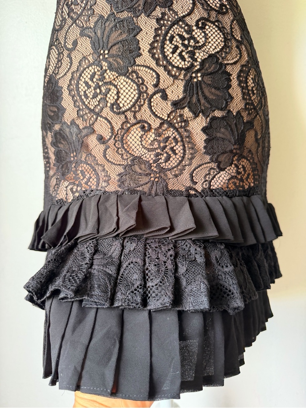 Lace Ruffle Mini Dress - Picture 9 of 9